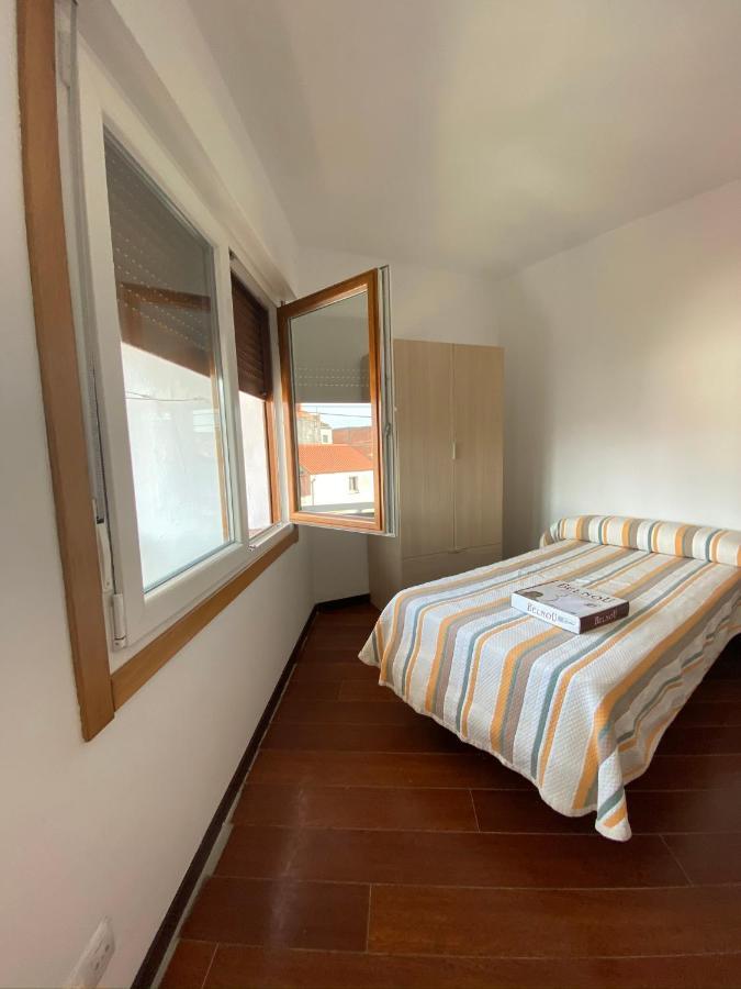 Amplio Apartamento En El Centro De O Grove Eksteriør bilde